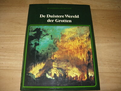 De duistere wereld der grotten