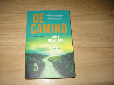 Anya Niewierra - De Camino