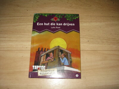 Lydia Rood - Een hut die kan drijven