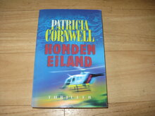 Patricica-Cornwell-Hondeneiland