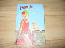Cok-Grashoff-Floortje-in-de-zwemvierdaagse