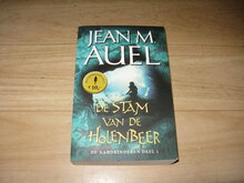 Jean-M.-Auel-De-stam-van-de-Holenbeer