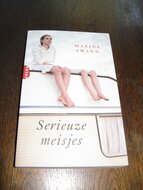 Maxine-Swann-Serieuze-meisjes